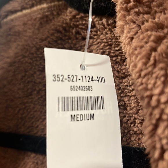 REVERSIBLE Hollister Brown Fuzzy Teddy Jacket! - Picture 2 of 4